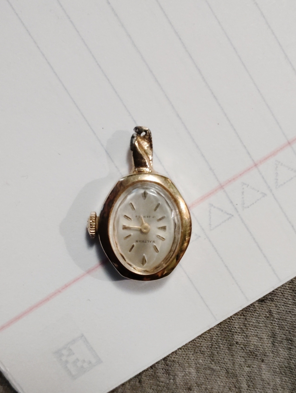 Vintage Ladies Gold-Tone Pendant Watch - Unbranded